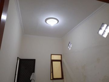Dijual Cepat Rumah SHM Lokasi di Kebraon Manis Barat Surabaya
