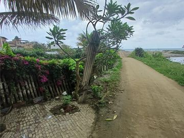Las Tunas: Se Vende Terreno para Construcción en Zona Rural, Cerca del Mar y Frente al río en Las Tunas
