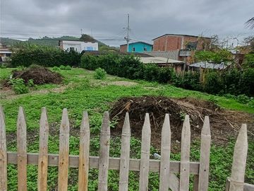 Las Tunas: Se Vende Terreno para Construcción en Zona Rural, Cerca del Mar y Frente al río en Las Tunas