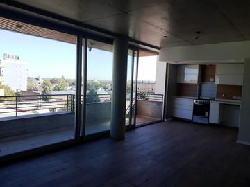 Piso de categoría en Lanusita, 4 amb. con cochera. Edificio con PISCINA, SUM Y SOLARIUM. REBAJADO
