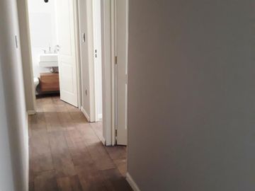 Piso de categoría en Lanusita, 4 amb. con cochera. Edificio con PISCINA, SUM Y SOLARIUM. REBAJADO