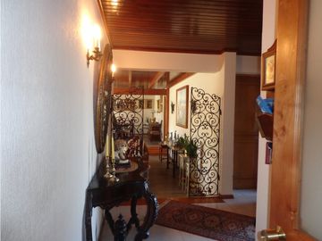 ¡OPORTUNIDAD! Destacable y Confortable propiedad en venta