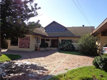 ¡OPORTUNIDAD! Destacable y Confortable propiedad en venta