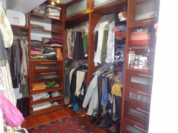 ¡OPORTUNIDAD! Destacable y Confortable propiedad en venta