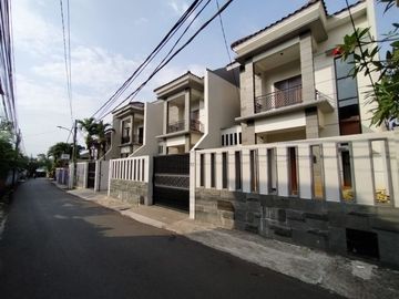 For Rent Single House at Pasar Minggu & Condition Unfurnished HSE-A0479