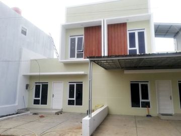 RUMAH CANTIK DI KOMPLEK BUMI PAKUSRAKAN NGAMPARH BANDUNG BARAT