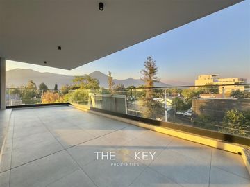 Departamento en venta de 3 dorm. en Vitacura