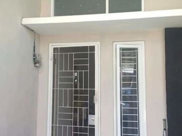 Rumah Minimalis di Cihanjuang