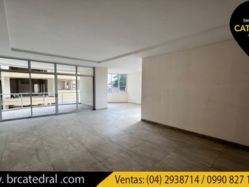 Departamento de venta en Ceibos – código:13699
