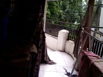 Rumah strategis posisi hook pinggir jalan bima arjuna cicendo bandung tengah | MARTIN
