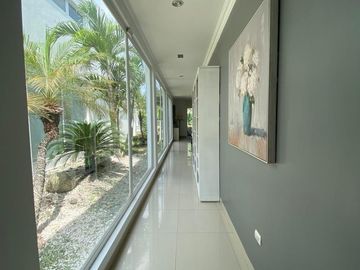 VENDO DE OPORTUNIDAD CASA EN URBANIZACION MÓNACO - ISLA MOCOLI
