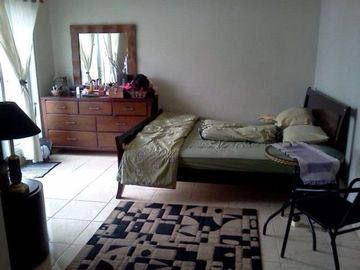 rumah tanah luas di telaga sawangan depok