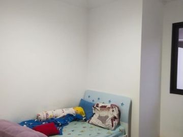 DIJUAL RUMAH DEPARK BSD LUAS 200 HADAP SELATAN JUAL RUGI