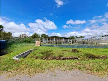 VENDO CASA EN TERRENO DE 2409M2 VOLCAN