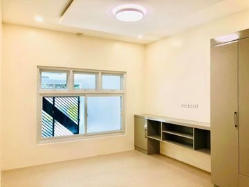 House for SALE with 3 Bedrooms in Cuayan Angeles City near Korean Town