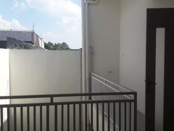 Rumah Mewah Lokasi Strategis Semarang di Klipang, Tembalang