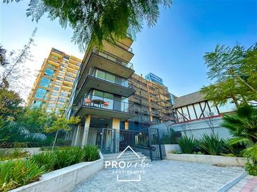 Venta Departamento, con vista panóramica,3 dorm Providencia.
