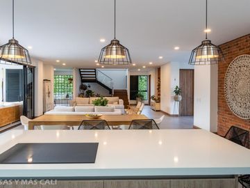 Casa en venta en Cali. Cod V5637