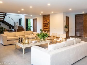 Casa en venta en Cali. Cod V5637