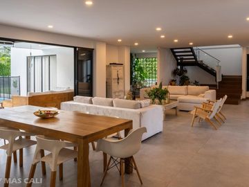 Casa en venta en Cali. Cod V5637