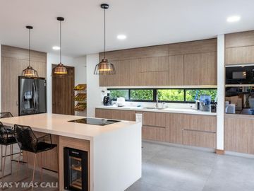 Casa en venta en Cali. Cod V5637