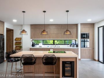 Casa en venta en Cali. Cod V5637