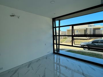 casa condominio en arriendo/venta en bajo ostion. Cod V106215