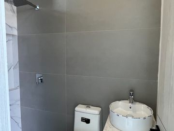 casa condominio en arriendo/venta en bajo ostion. Cod V106215