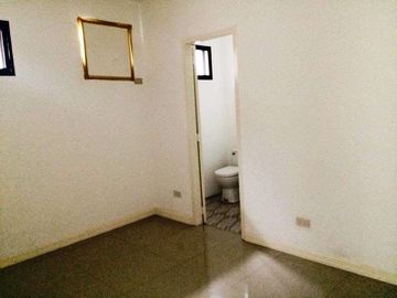 Two Storey House and Lot for Rent with 3 Bedrooms in Cutcut Angeles City near Clark