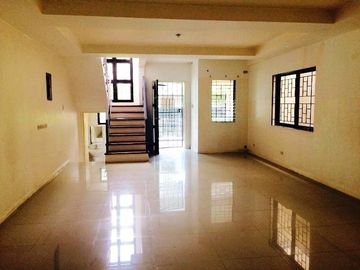 Two Storey House and Lot for Rent with 3 Bedrooms in Cutcut Angeles City near Clark