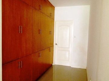 Two Storey House and Lot for Rent with 3 Bedrooms in Cutcut Angeles City near Clark