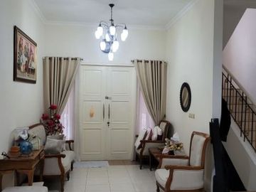 Dijual Rumah Rapi, Siap Huni di Cluster Crystal Gading Serpong