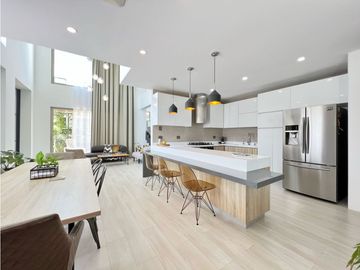 Barcelona de Indias - Venta de Casa Sector Sarria.