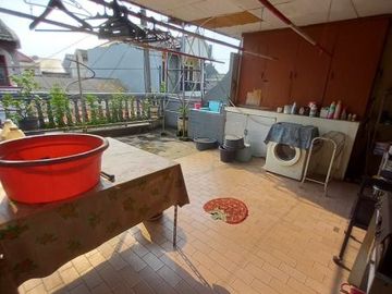 Rumah hook luas Dekat tol jatiwarna bekasi