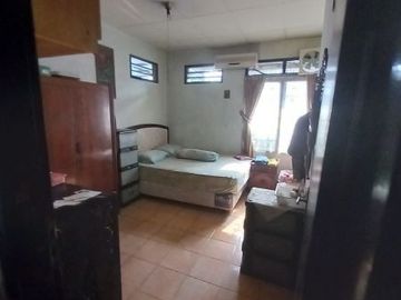 Rumah hook luas Dekat tol jatiwarna bekasi