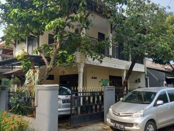 Rumah hook luas Dekat tol jatiwarna bekasi