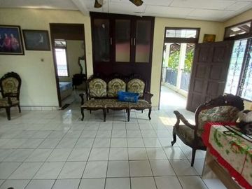 Rumah hook luas Dekat tol jatiwarna bekasi