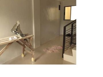 PH518 Tandang Sora Townhouse For Sale 4.8M