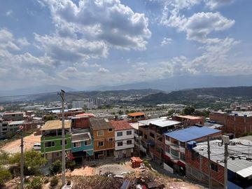 VENTA APARTAMENTO EN BELLAVISTA PARK GIRÓN. Cod V24207