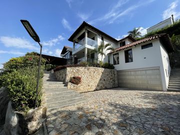 casa en venta en arroyo hondo. Cod V11628