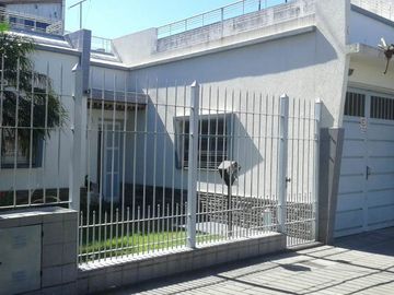 Casa en venta en Lanus Oeste