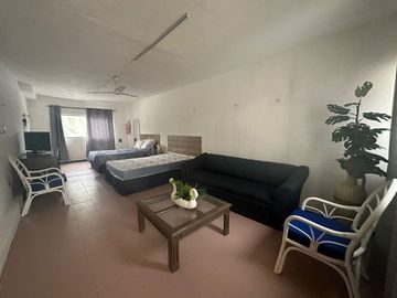 CASA EN VENTA FRENTE AL MAR, PUERTO PROGRESO YUCATAN, CON 5 HABITACIONES.