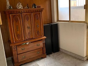 Espaciosa casa en venta || Francisco Alonso Pinzón, Colon Echegaray