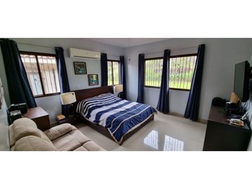 SE VENDE CASA EN PH GREEN VILLAGE LAS CUMBRES
