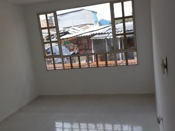 CASA 3x10 EN SUBA EN VENTA