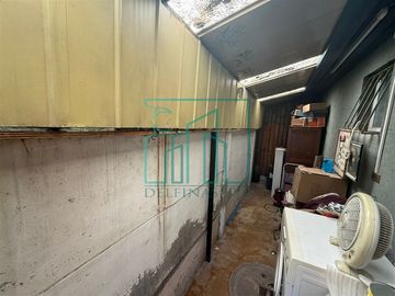 Acogedora casa un piso con patio