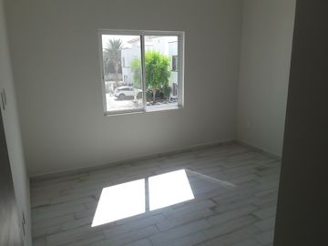 CASA EN VENTA EN FRACC LAS LOMAS EN TORREON COAHUILA