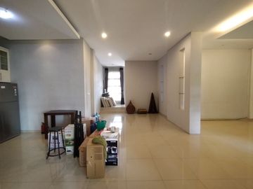 Single House dengan Suasana Nyaman dan Asri di Cilandak & Kondisi Unfurnished HSE-A0559
