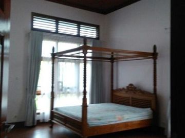 Rumah 2 Lantai Luas Siap Huni di Bintaro Jaya Jakarta Selatan