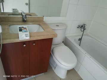 SE VENDE DEPTO, PLAZA CHACABUCO, INDEPENDENCIA.